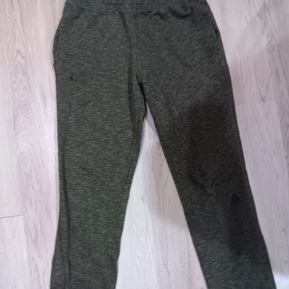 Adidas sweatpants